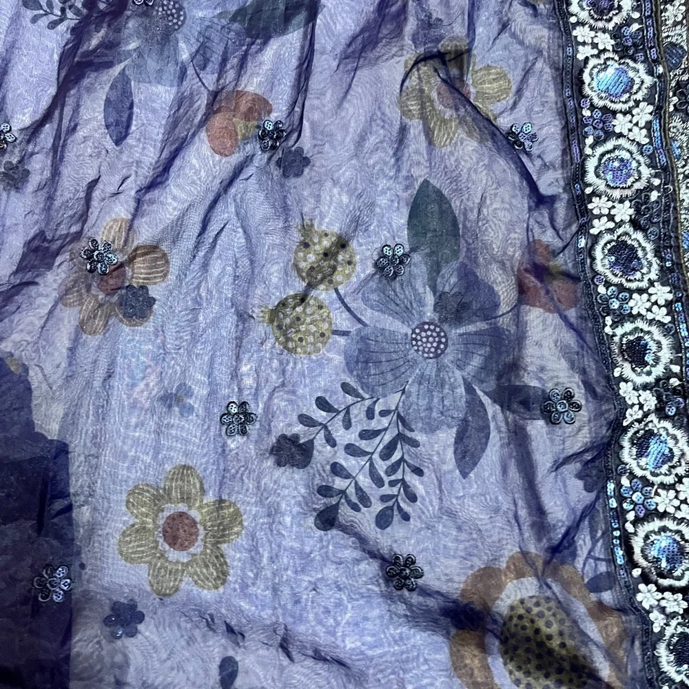 Designer heavy embroidery kurta set with long duppta! - Picture 15 of 16